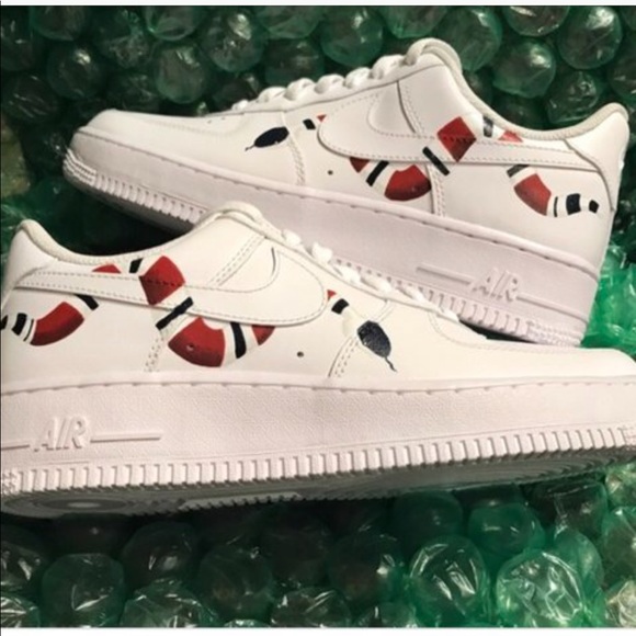 custom nike cortez gucci